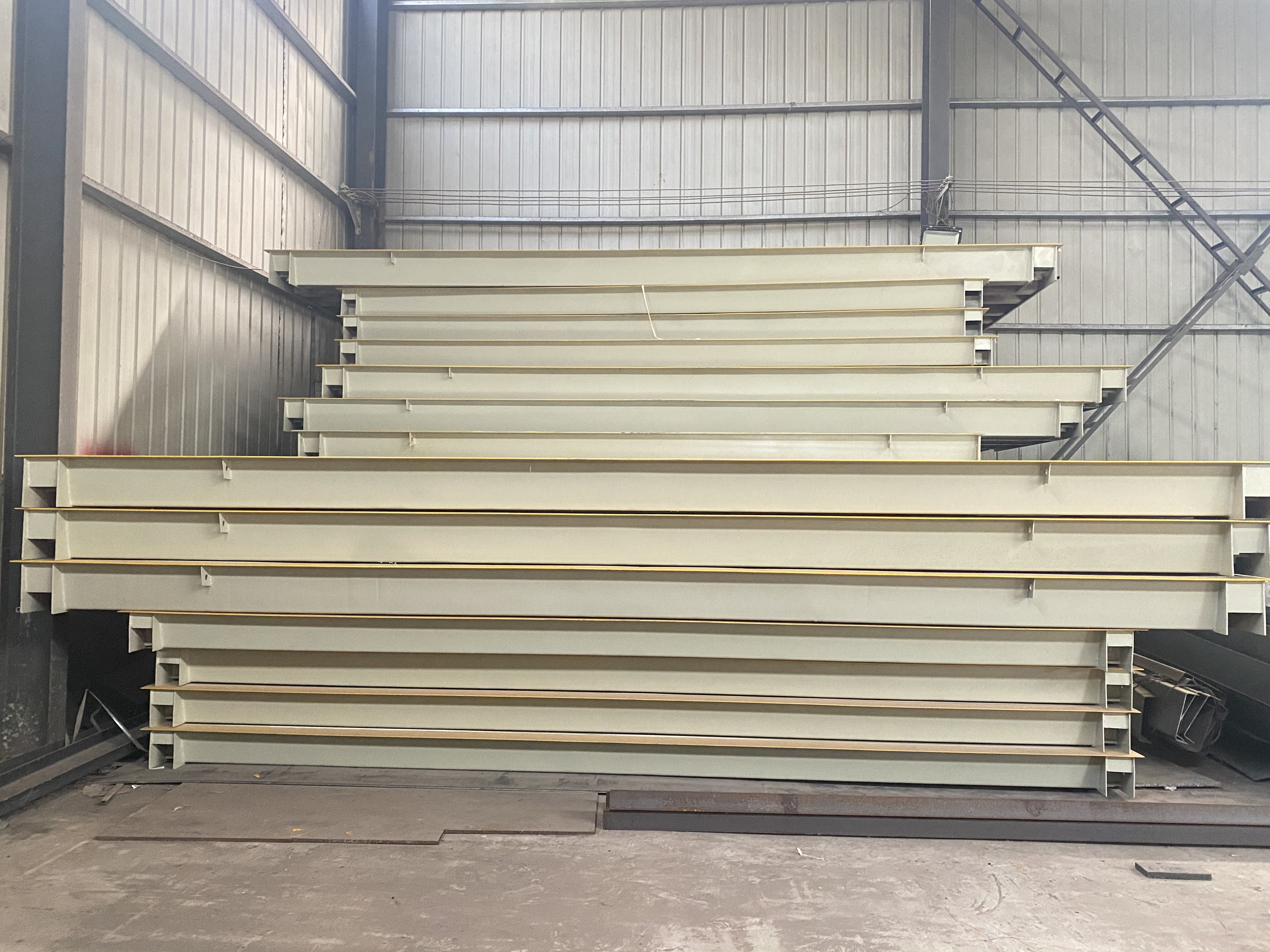 某客户订购我们的产品若干吨